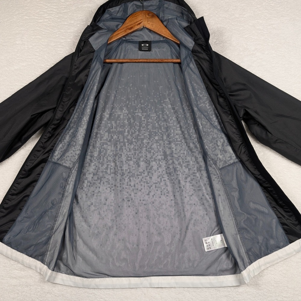 Oakley Windbreaker Jacket Mens Small Black Digital Pixel Gradient Golf Hoodie - Picture 5 of 9